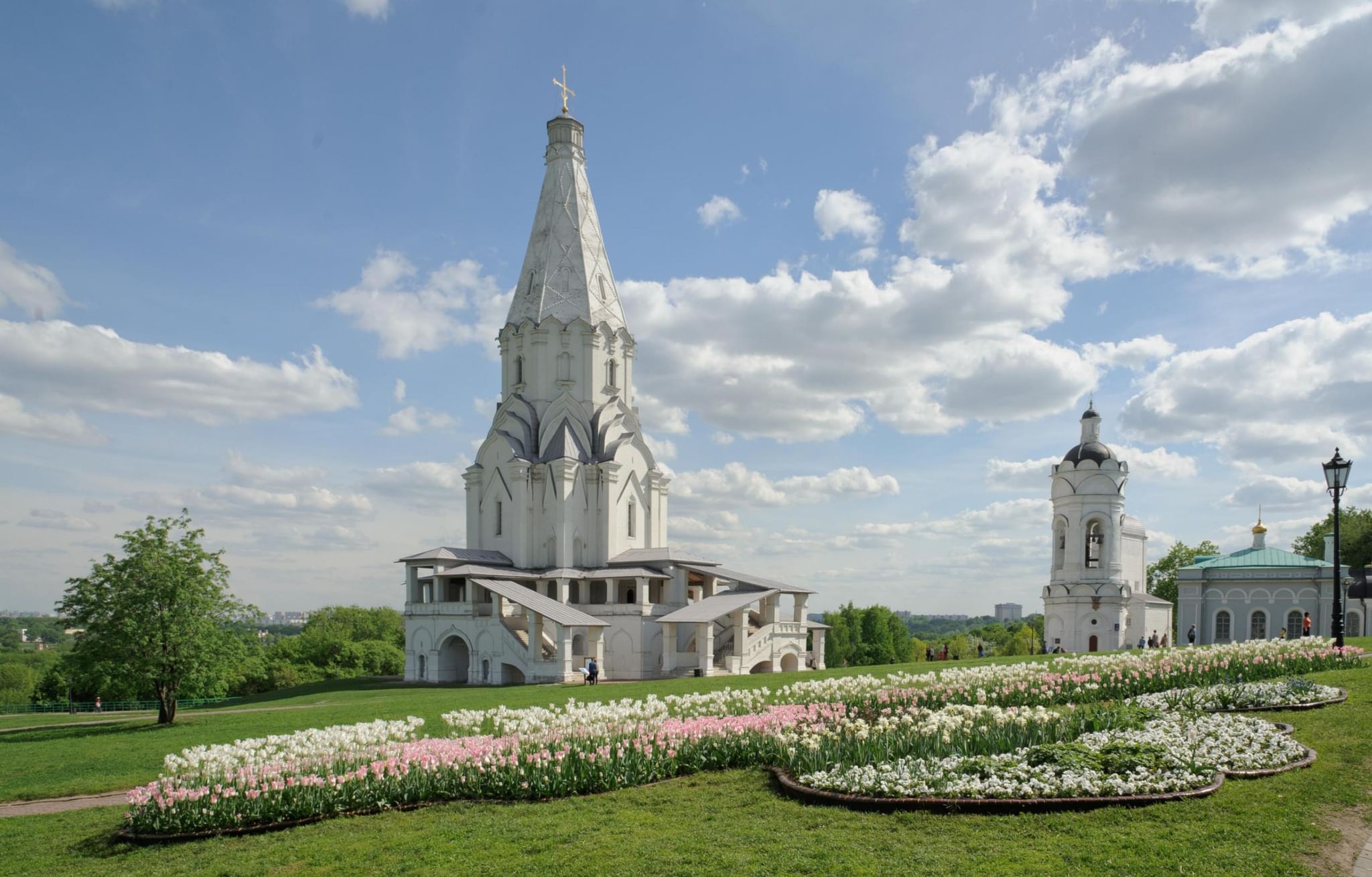 храм вознесения в коломенском старые