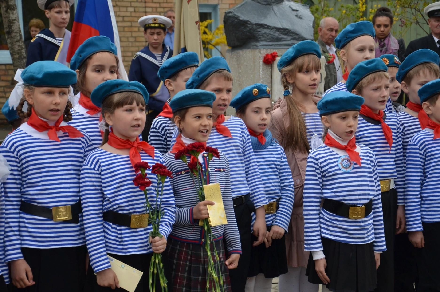 Уроки патриотического воспитания. Школьники Патриоты. Детские патриотические мероприятия. Патриотическое воспитание молодежи. Юные Патриоты Родины.