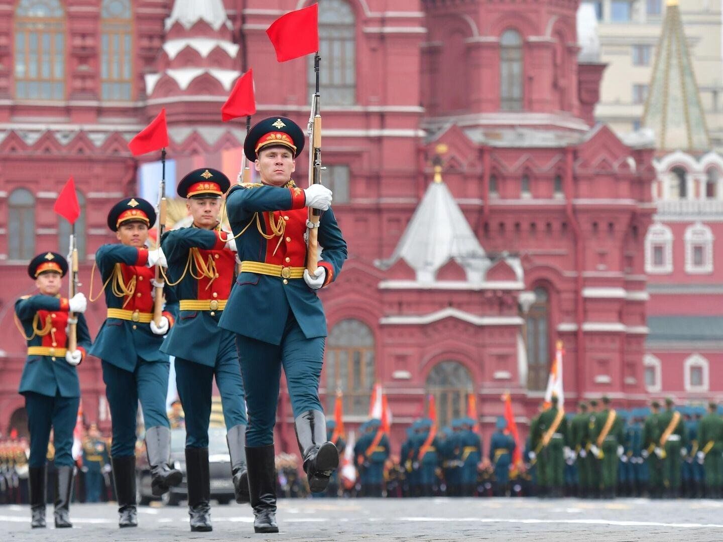 день военного москва