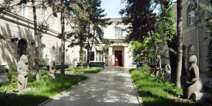 Основное изображение для события Обзорная экскурсия по Ростовскому областному музею краеведения