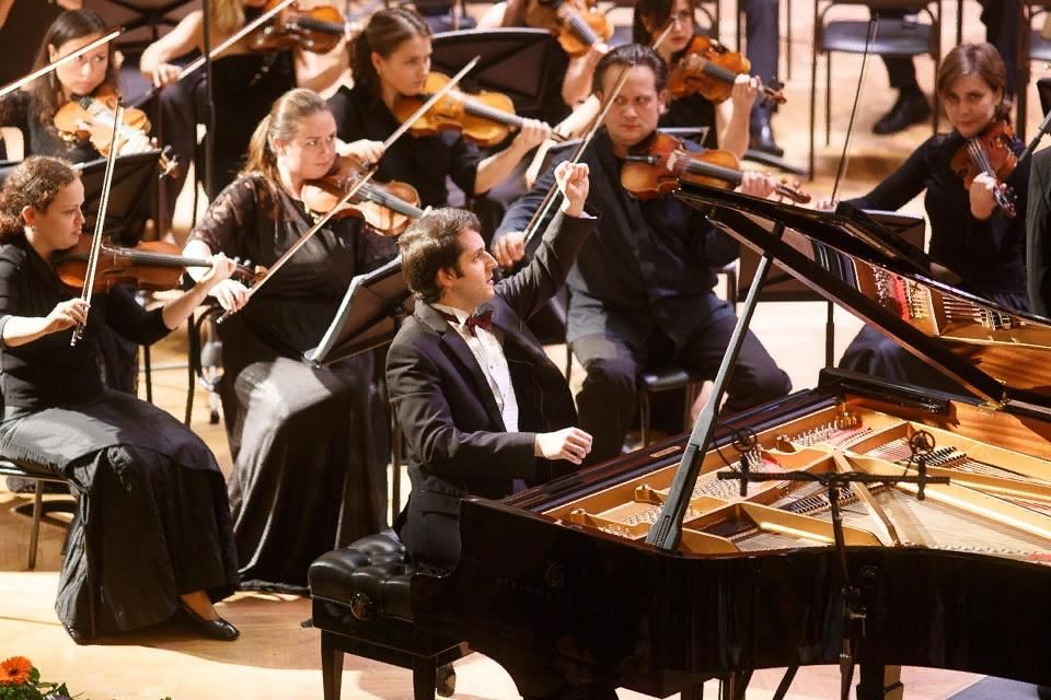 Концерт для ф но с оркестром. Симфонический оркестр Московской консерватории. МГК Чайковского оркестр.