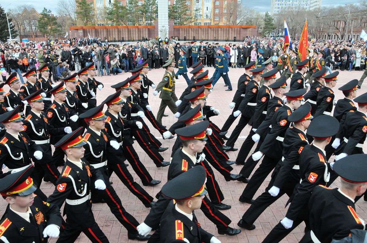 Порядок 2018. Парад Победы Благовещенск. Парад 9 мая Благовещенск. Парад в Благовещенске 9 мая 2021. Благовещенск парад 9 мая 2013.