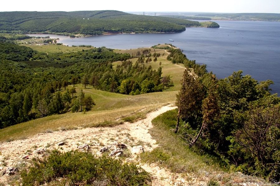 Географическое самарская область. Молодецкий Курган Самарская область. Гора светелка Волжский Утес. Утес Молодецкий Курган. Молодецкий Курган грот.