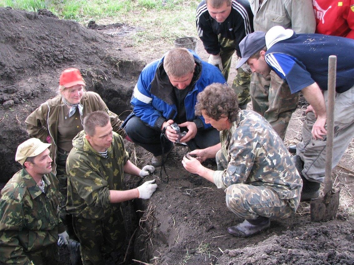 Рубеж принятый. Поисковый отряд рубеж Железногорск Курской области. Лужский рубеж поисковый отряд. Поисковый отряд рубеж Железногорск. Поисковый отряд рубеж Великий Новгород.