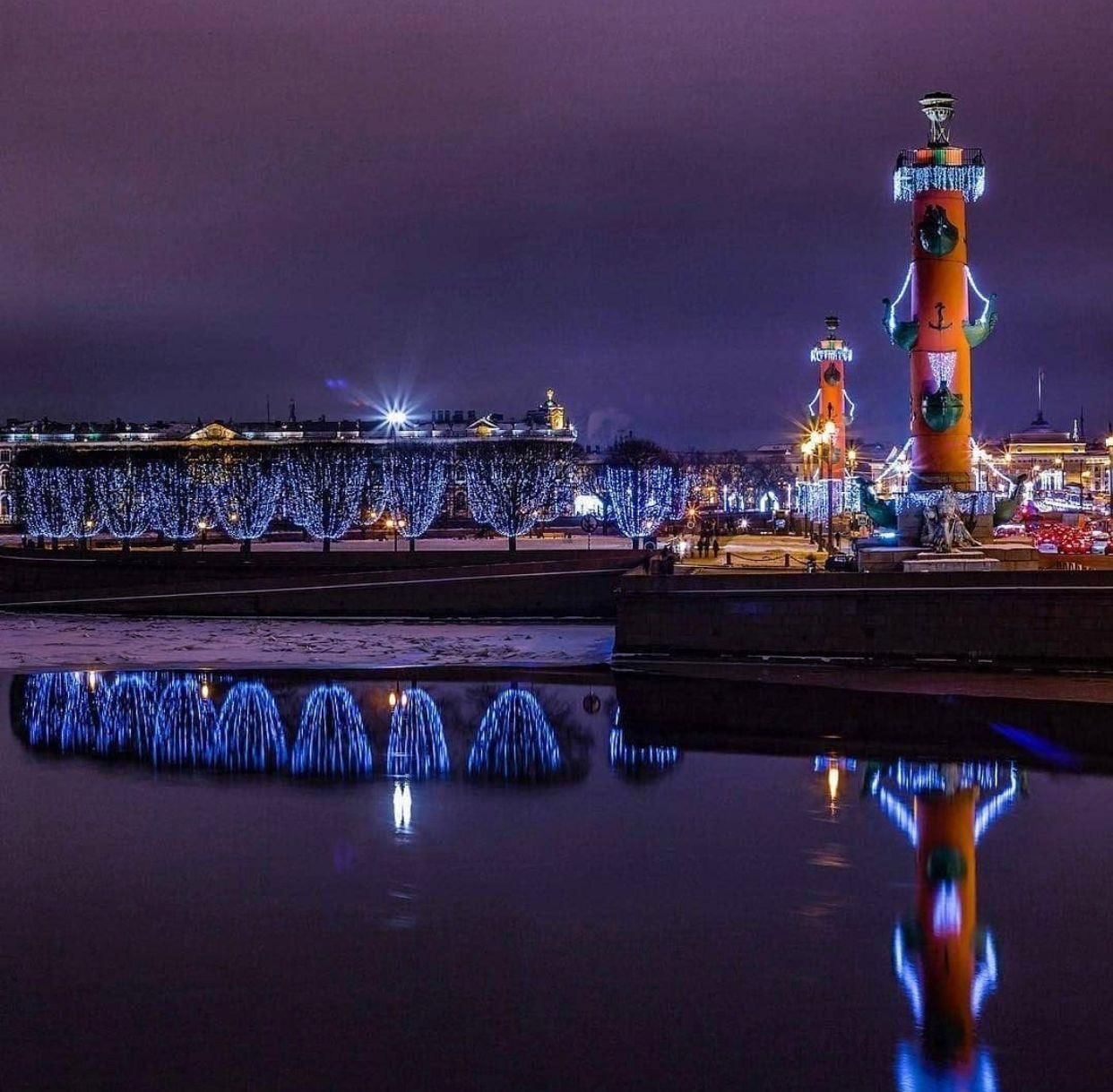 Году в г санкт петербург. Санкт-Петербург. Новый Санкт-Петербург. Новогодний Санкт-Петербург. Новогодний Питер.