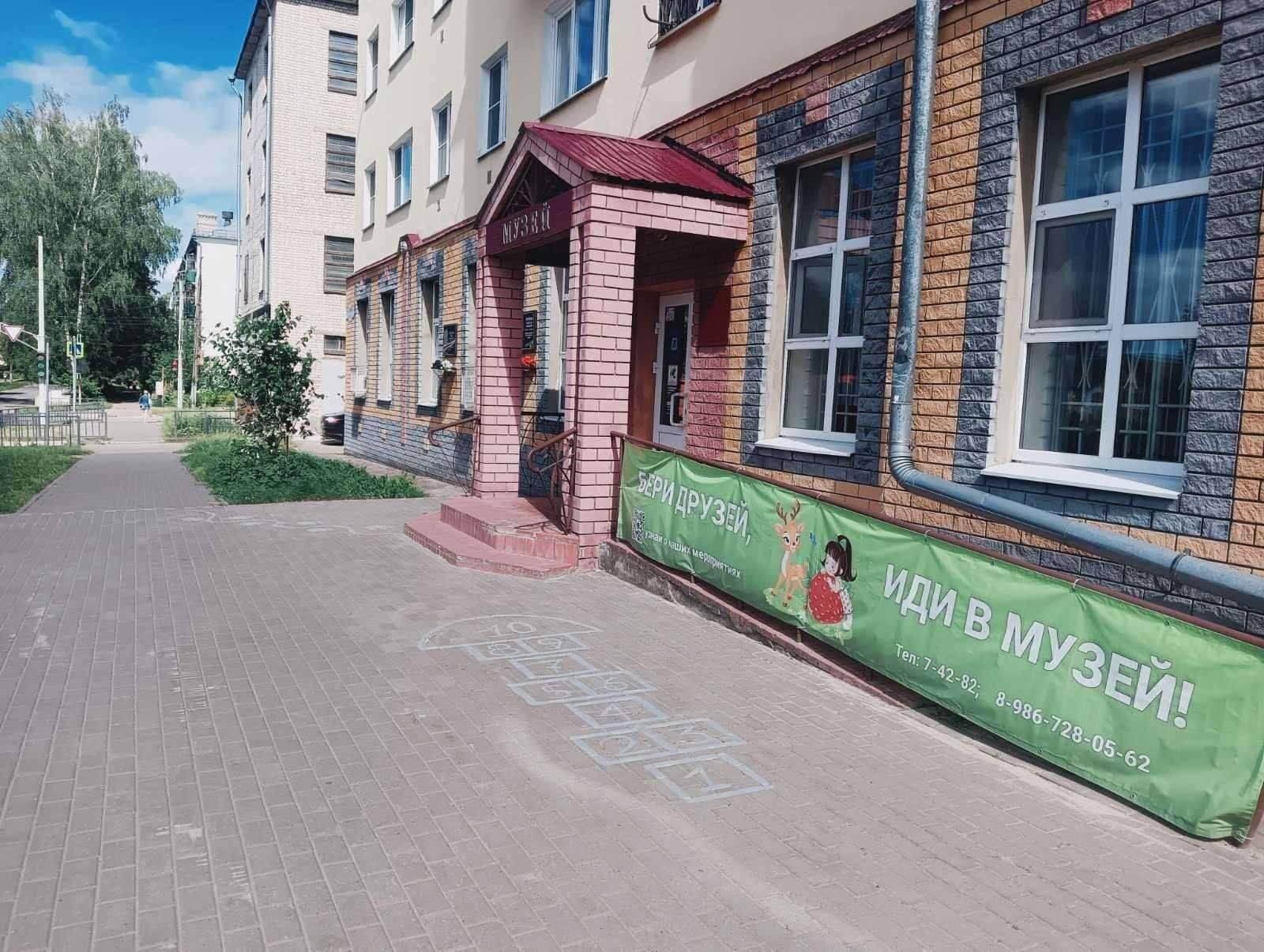 Показатели времени в английском. Английский present tenses. Шкала времени в английском языке. Английская грамматика grammar tenses. Neil sadler past to present 2024.