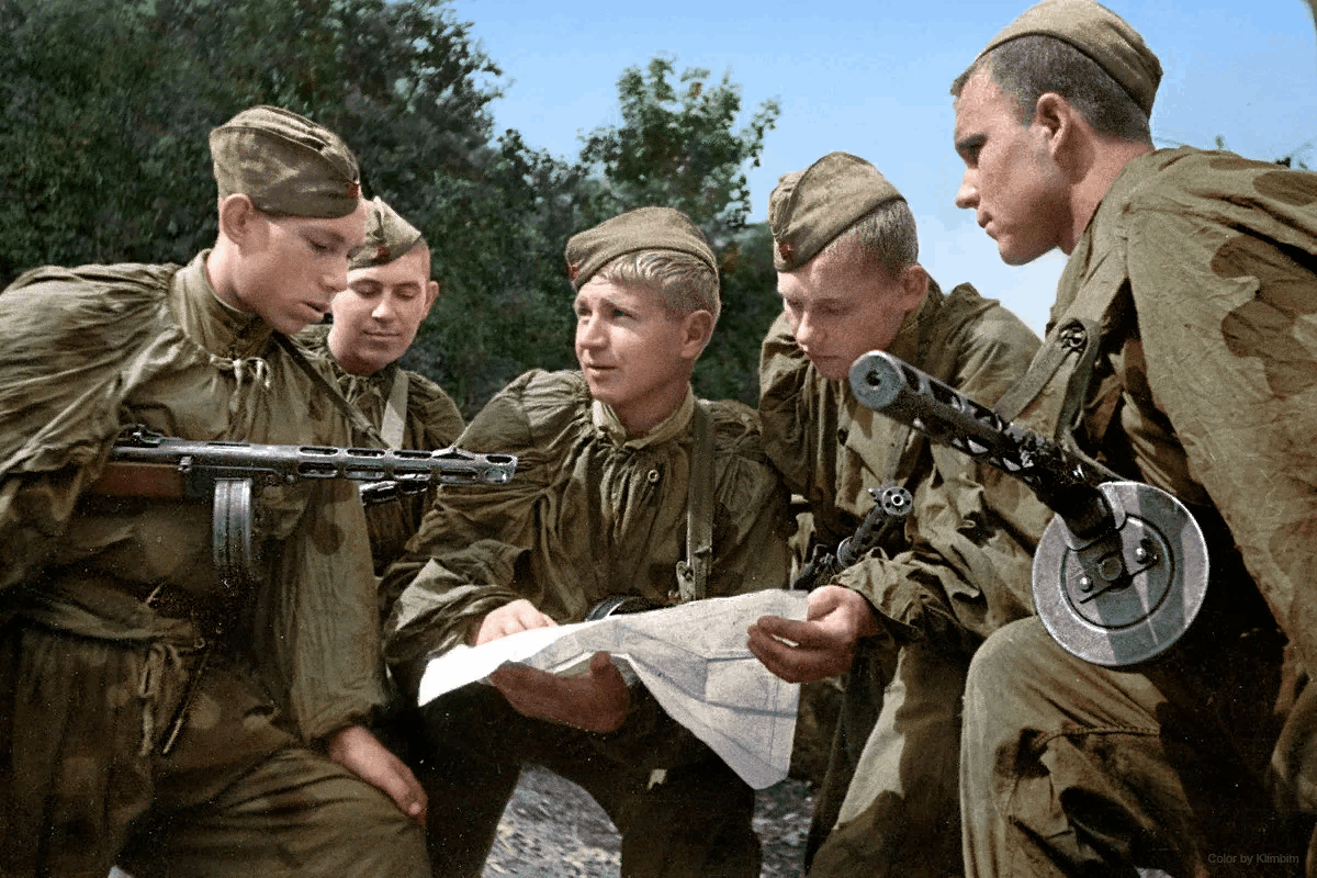 Заговоренные про разведку. Разведчики ВОВ 1941-1945. Разведчики Великой Отечественной войны. Разведка ВОВ. Разведчики второй мировой войны.