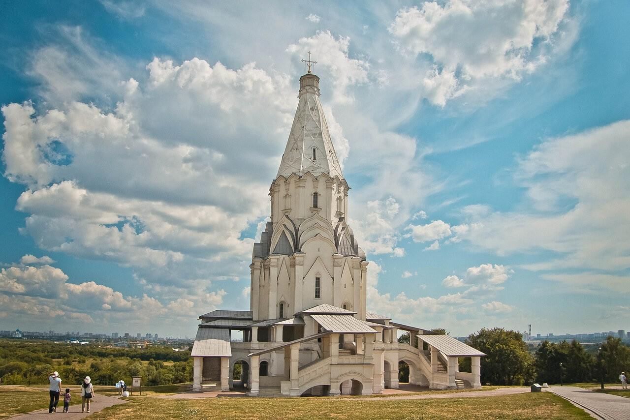 Коломенская церковь. Церковь Вознесения Господня в Коломенском. Храм Вознесения в Коломенском. Церковь Вознесения в Коломенском 1532. Церковь Вознесения Господня в селе Коломенском.