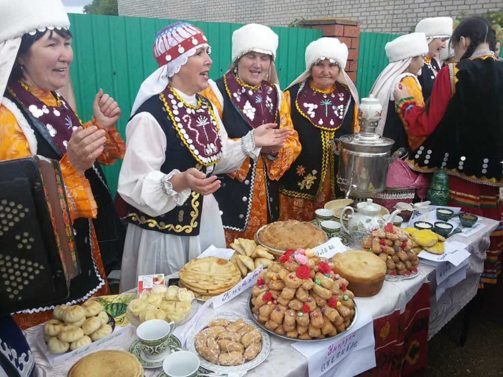 Фестиваль народной одежды и национальной кухни проект