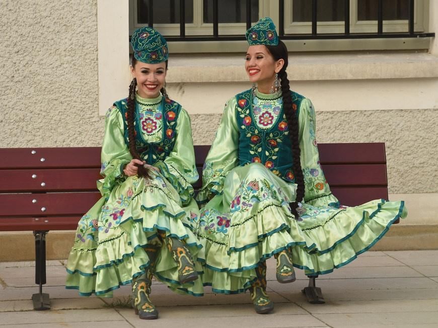 Народный костюм татар