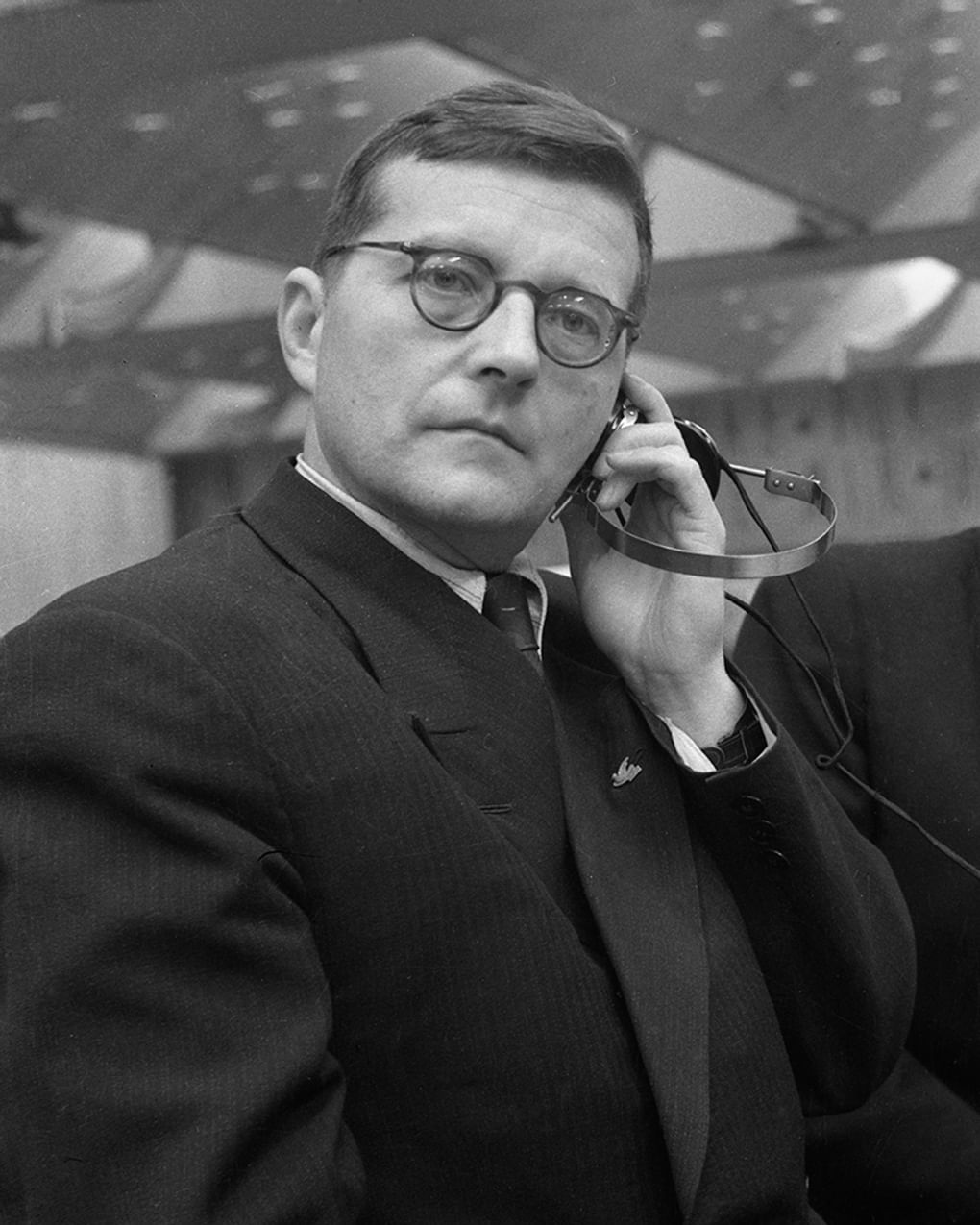 Композитор Дмитрий Шостакович. 1950 год. Фотография: ТАСС