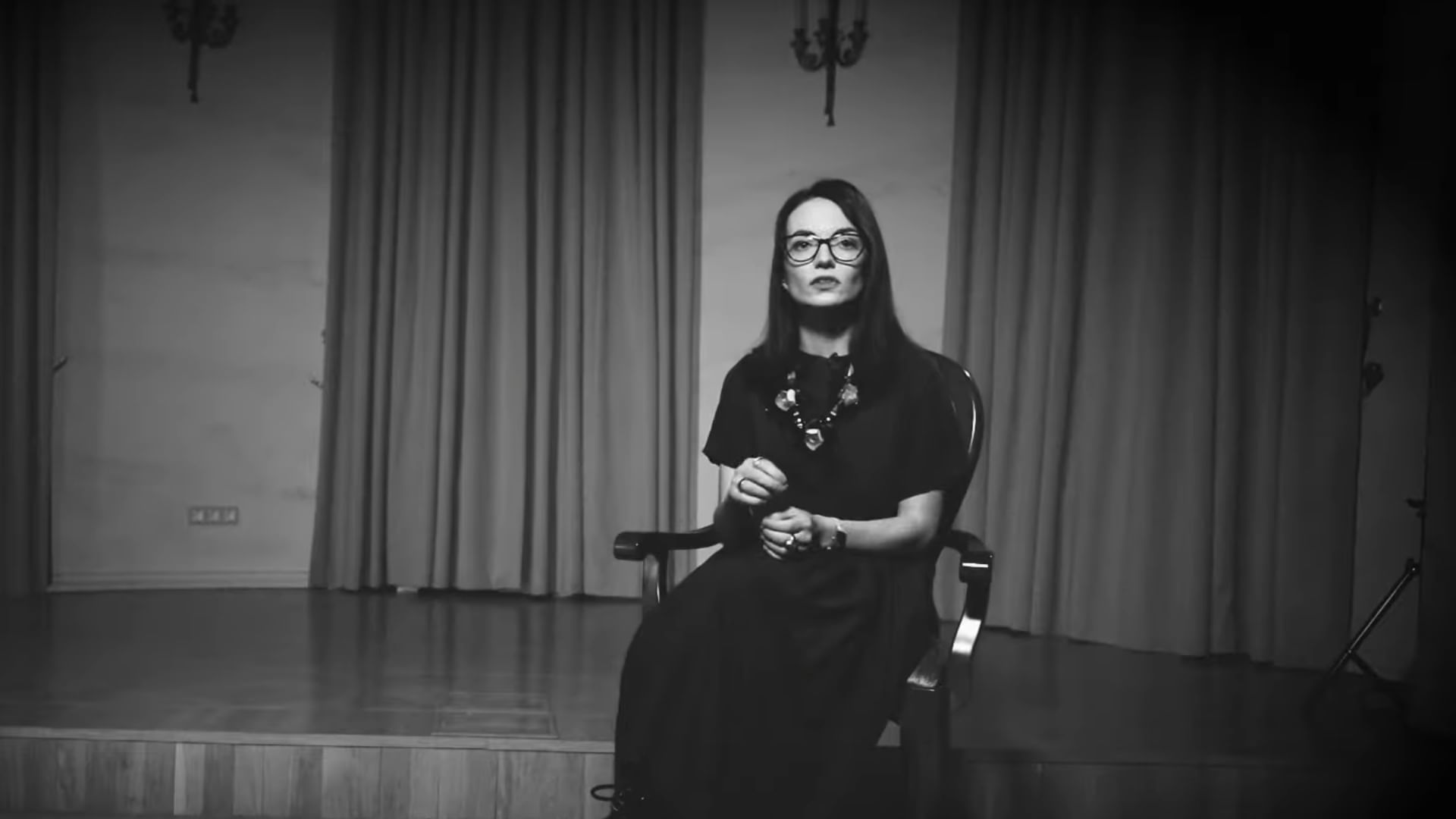 Александра Ольховская — лекция «Неологизмы Серебряного века» смотреть и ...