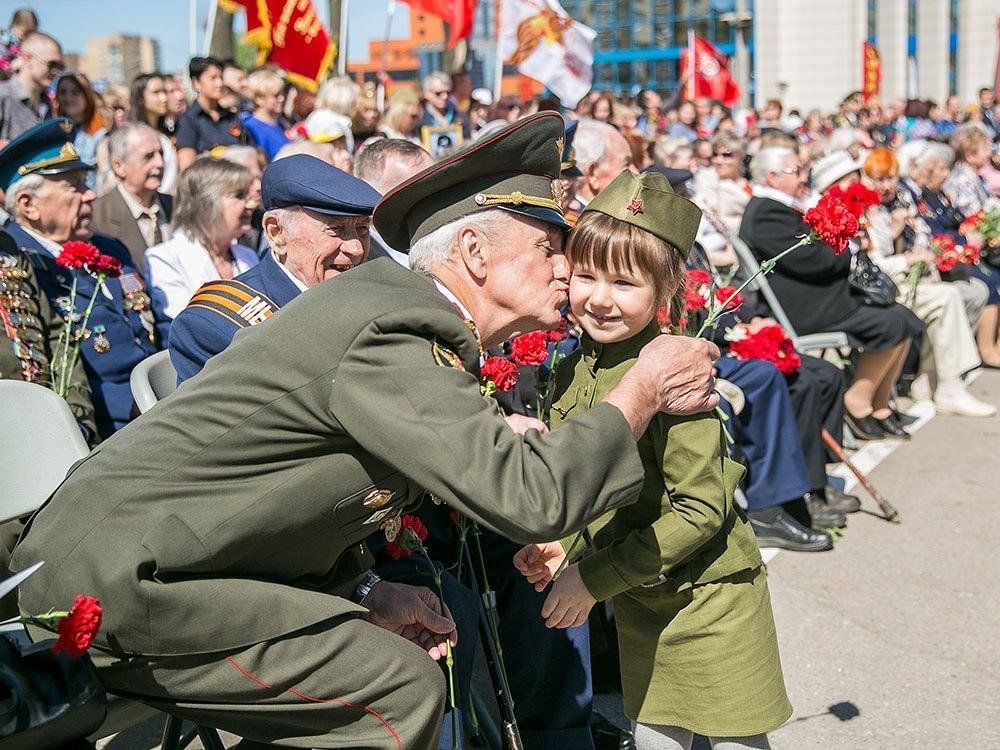 Празднование 9 мая фото
