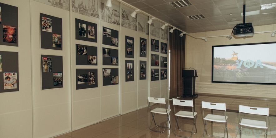 Основное изображение для события «Творчество Рами Гарипова» серия тематических встреч