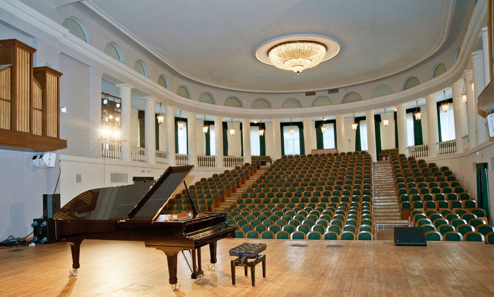 Концертные залы в москве