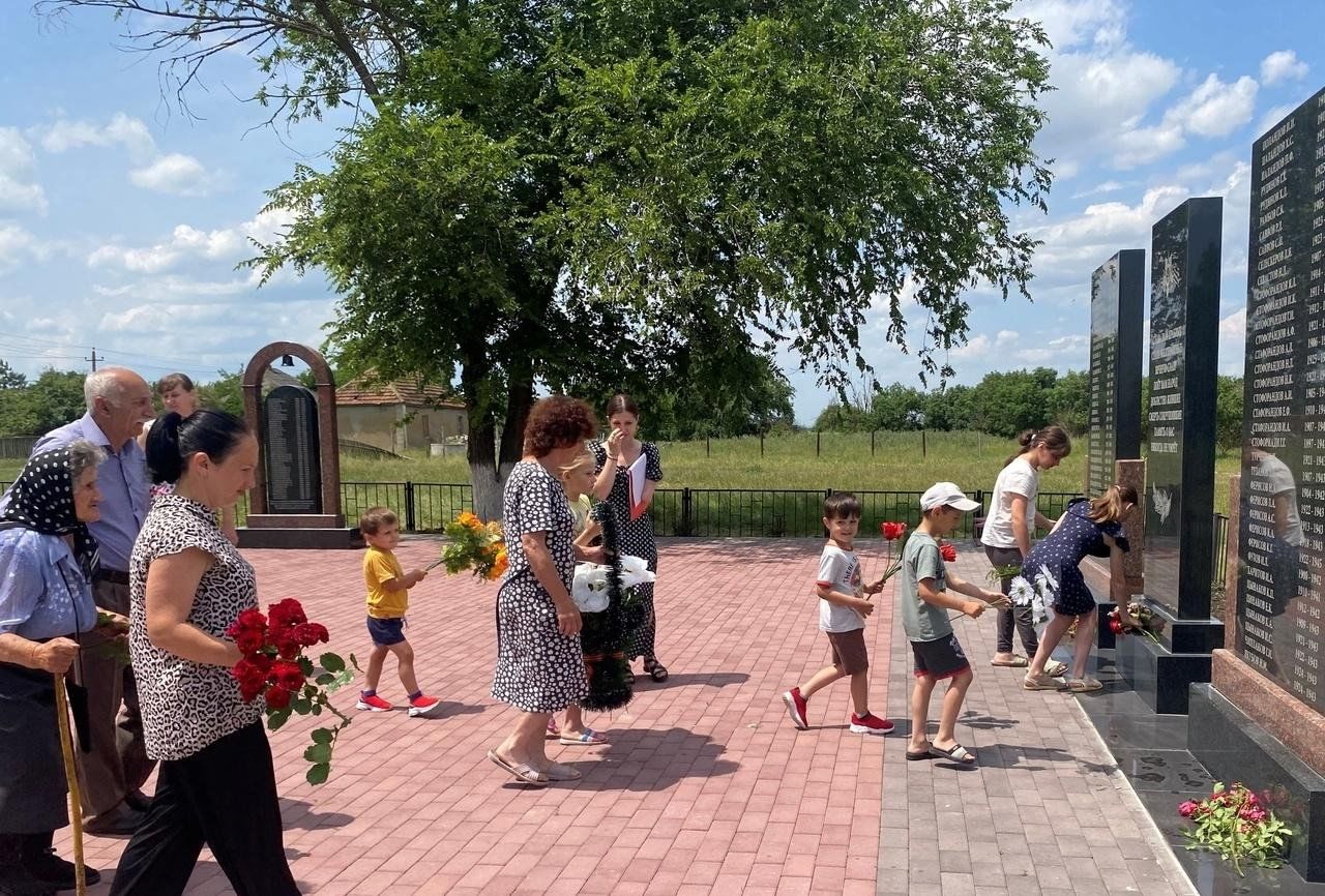 торжественное мероприятие к Дню памяти и Скорби «22 июня… А впереди была  война». 2024, Андроповский район — дата и место проведения, программа  мероприятия.