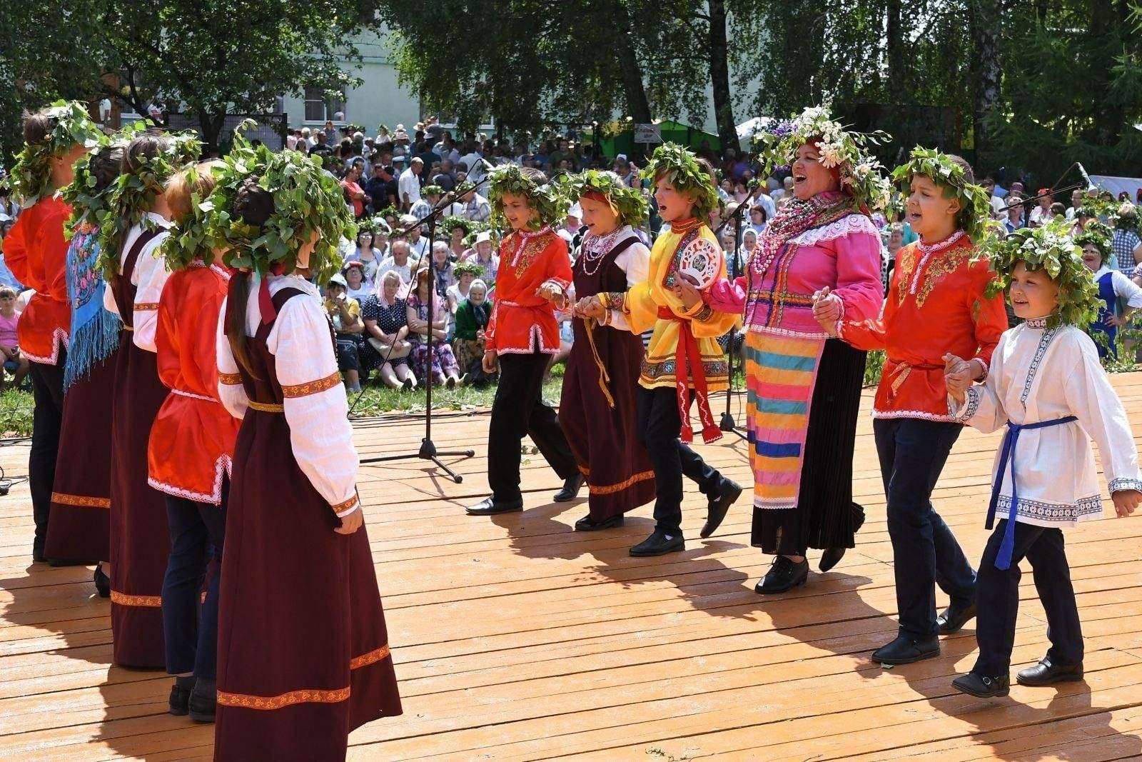 Липецкая область Добровский район село Волчье Троица