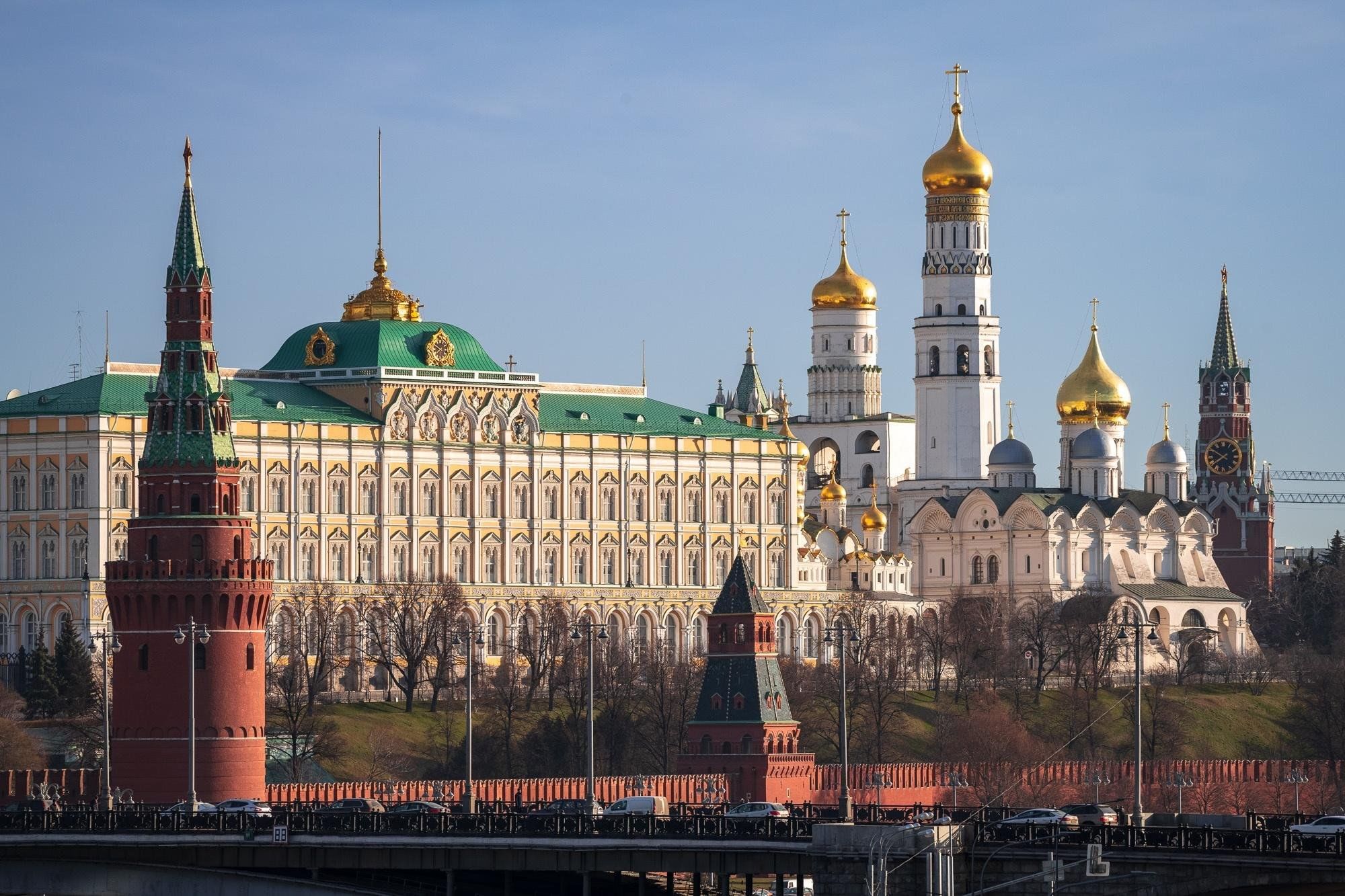 Дата в москве