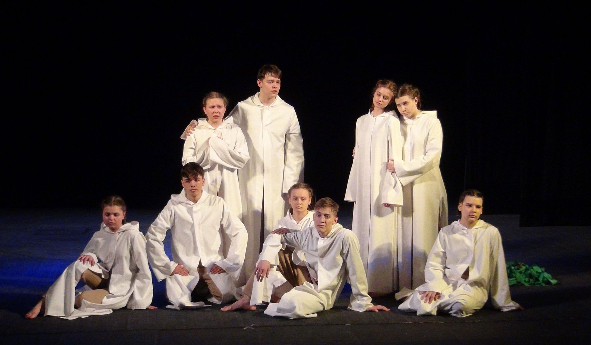 театр лик гулькевичи. лик коломна молодежный театр. театр лики. спектакль чиполлино. театр лик в д.