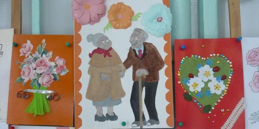 Основное изображение для события Мастер-класс по созданию объёмной открытки, посвящённый Всемирному Дню бабушки и дедушки