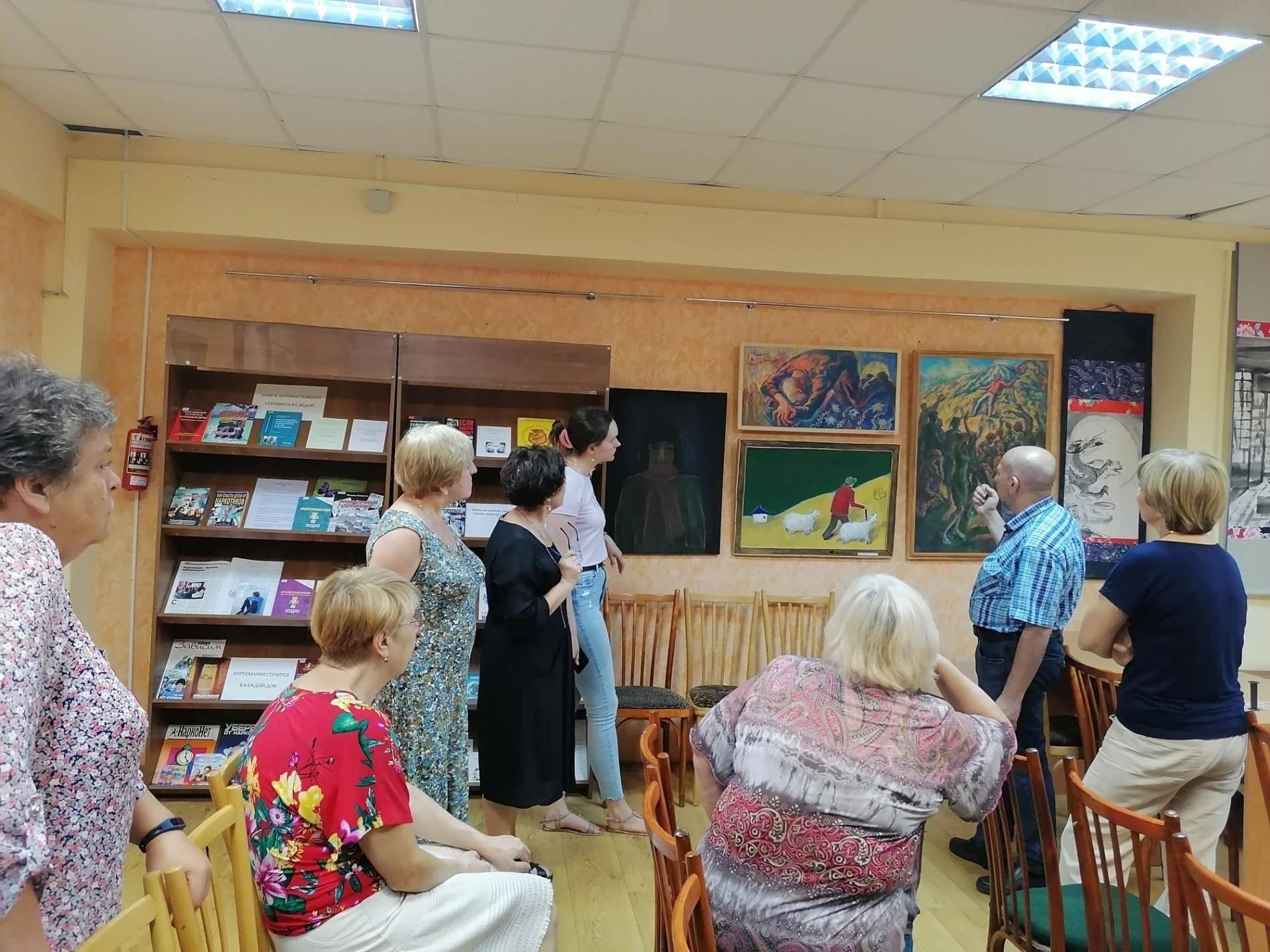Ночь искусств в библиотеке. Ночь искусств 2022 в библиотеке. Выставка к ночи искусств в библиотеке. Ночь искусства 2022 мероприятия в библиотеке. Ночь искусств