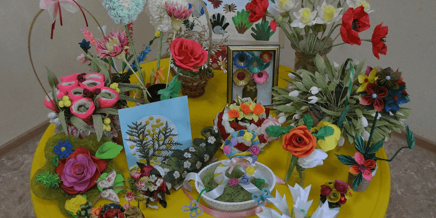 Основное изображение для события «Золотая осень». Выставка цветочных композиций, приуроченная ко Дню пожилого человека