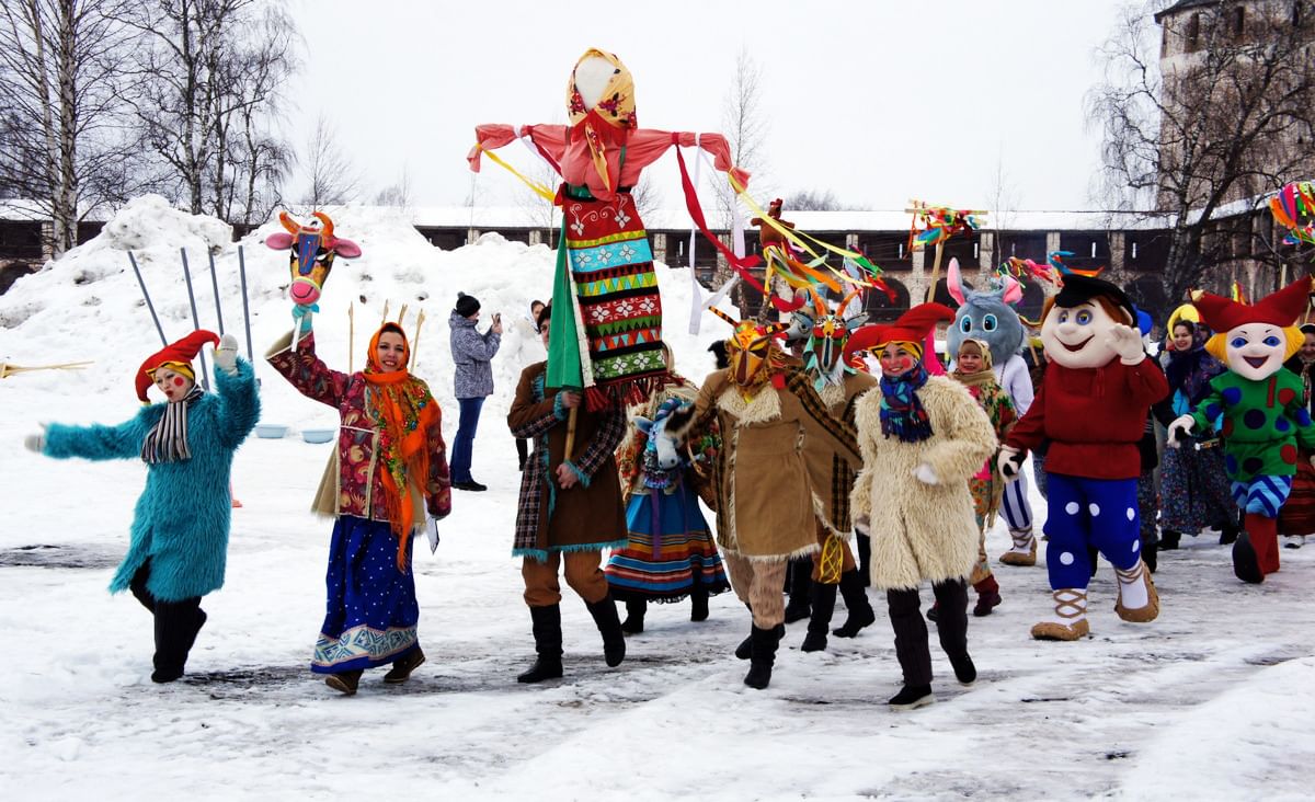 Зимние праздники народов. Зимние гуляния. Народный праздник Масленица. Народные гуляния зимой. Зимний праздник Масленица.