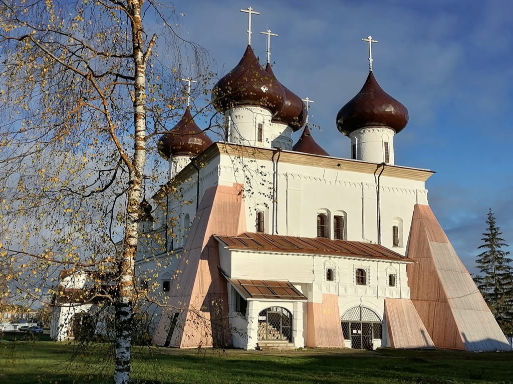 Собор Рождества Христова г. Каргополя — Каргопольский район, наб. им  Баранова, д. 29. Подробная информация о музее: расписание, фото, адрес и т.  д. на официальном сайте Культура.РФ