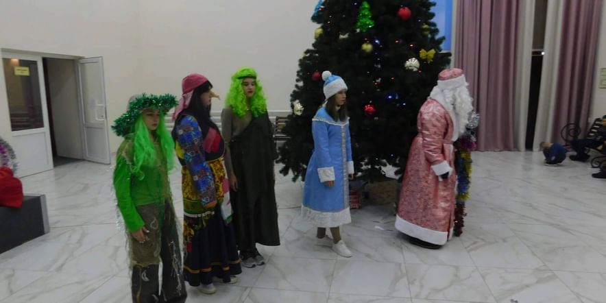 Основное изображение для события Открытие резиденции Деда Мороза «В гостях у праздника»