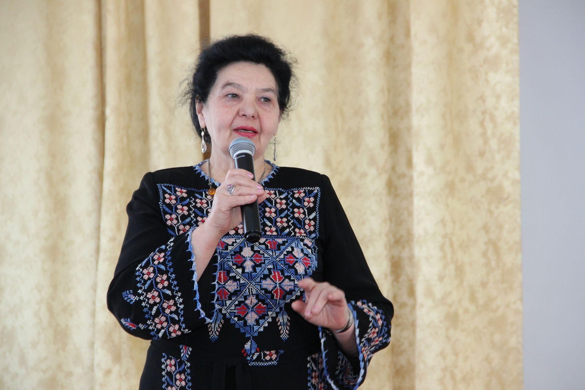 Эльмира шарифуллина