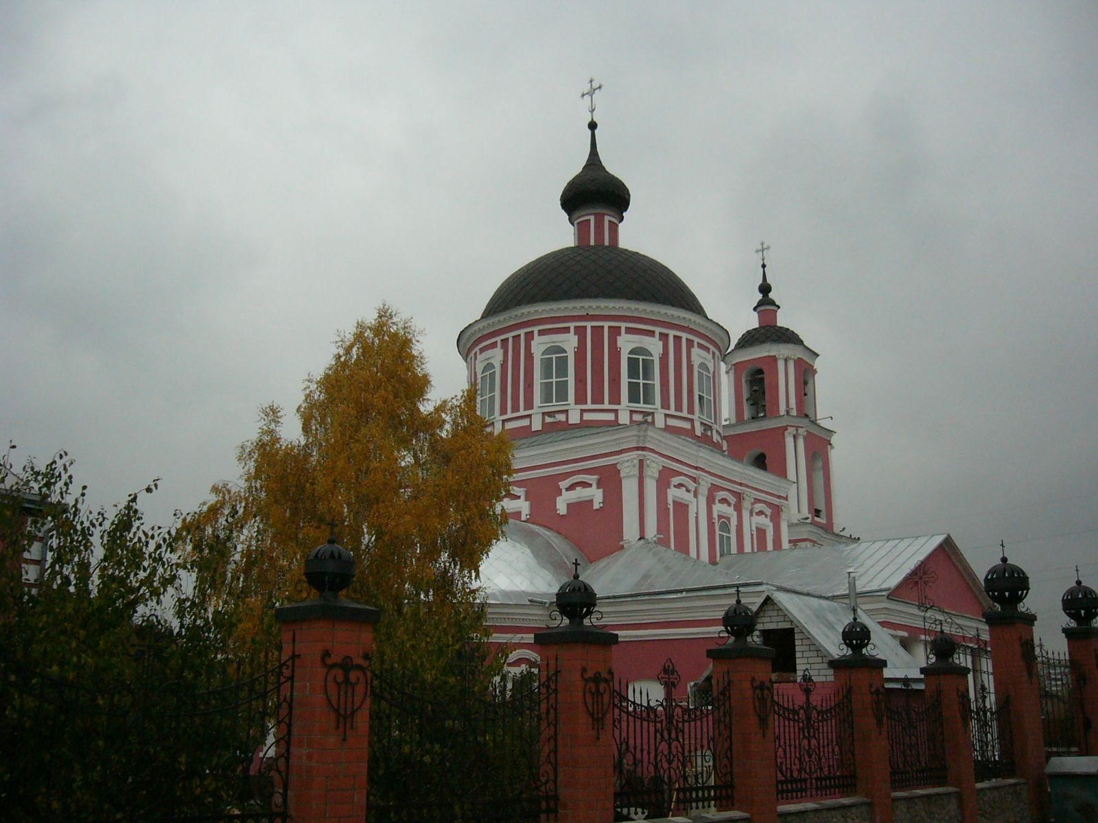 Белгородский Крестовоздвиженский храм