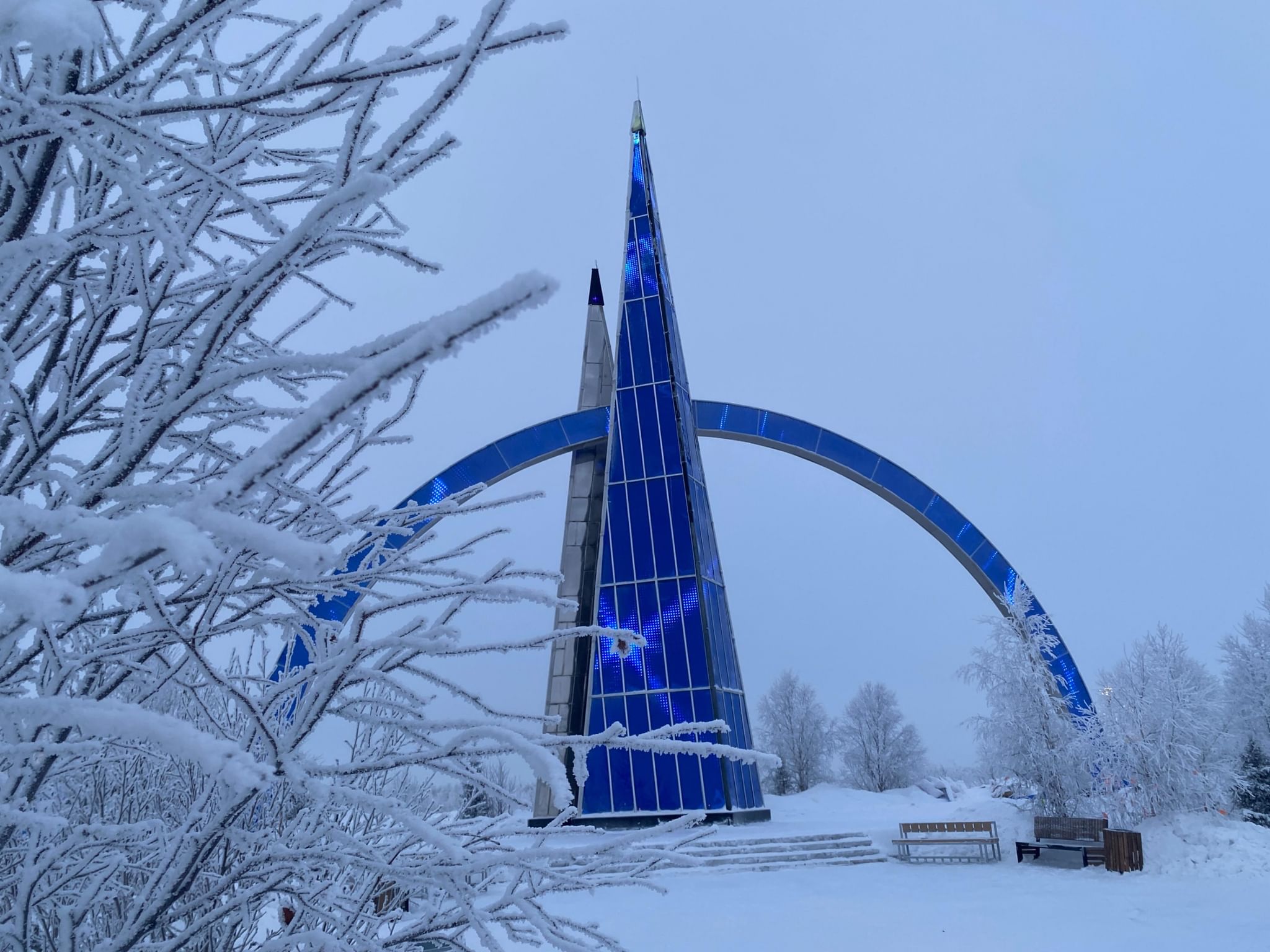 Полярный круг. Пересечение полярного круга Салехард. Ассамблея полярного круга 2022. Заполярный круг встреча весны.