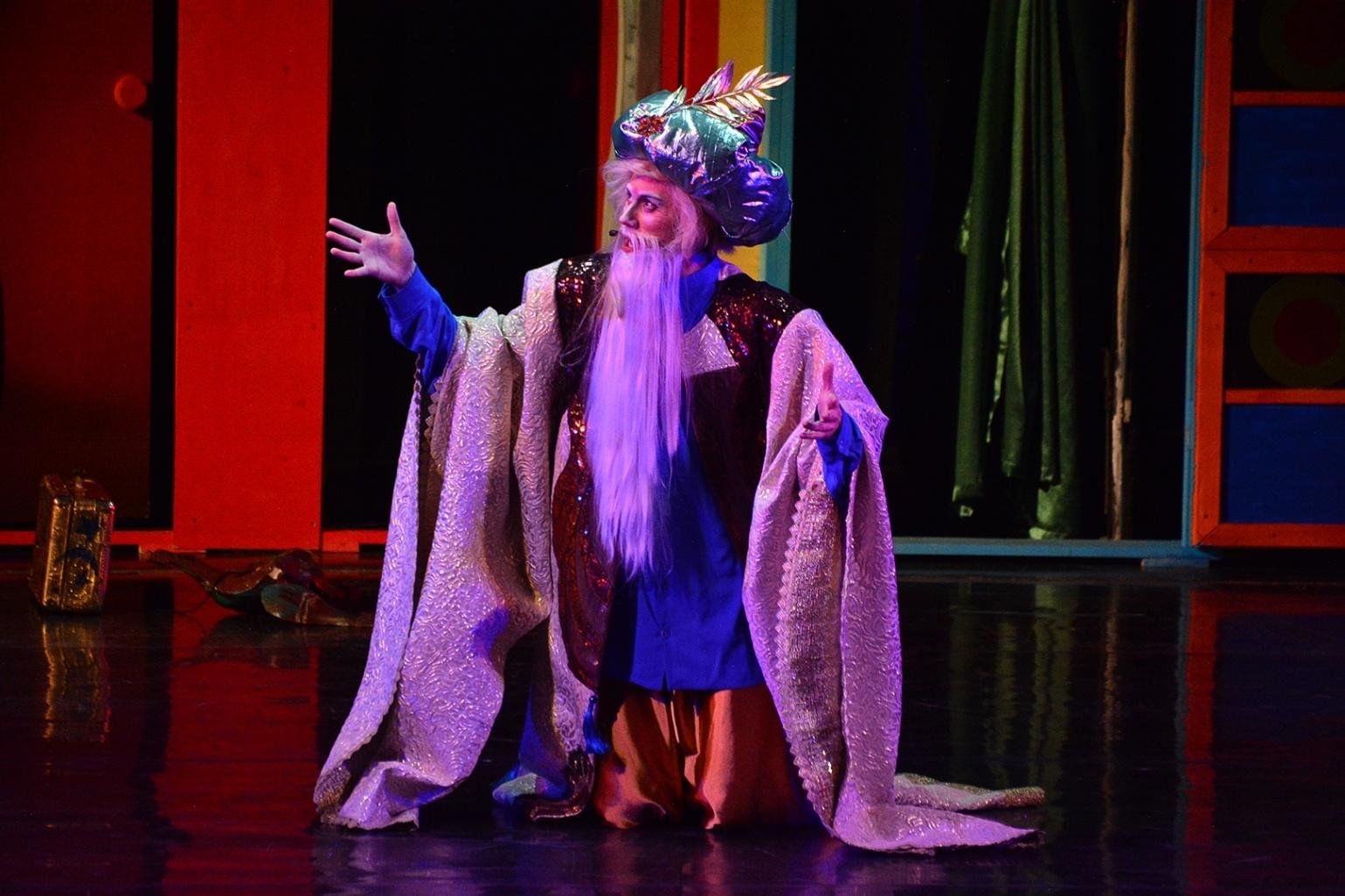 театры иваново музыкальный театр. ивановский областной театр кукол иваново. мюзикл робин гуд иваново. ярославль спектакль. о чем спектакль лавина.