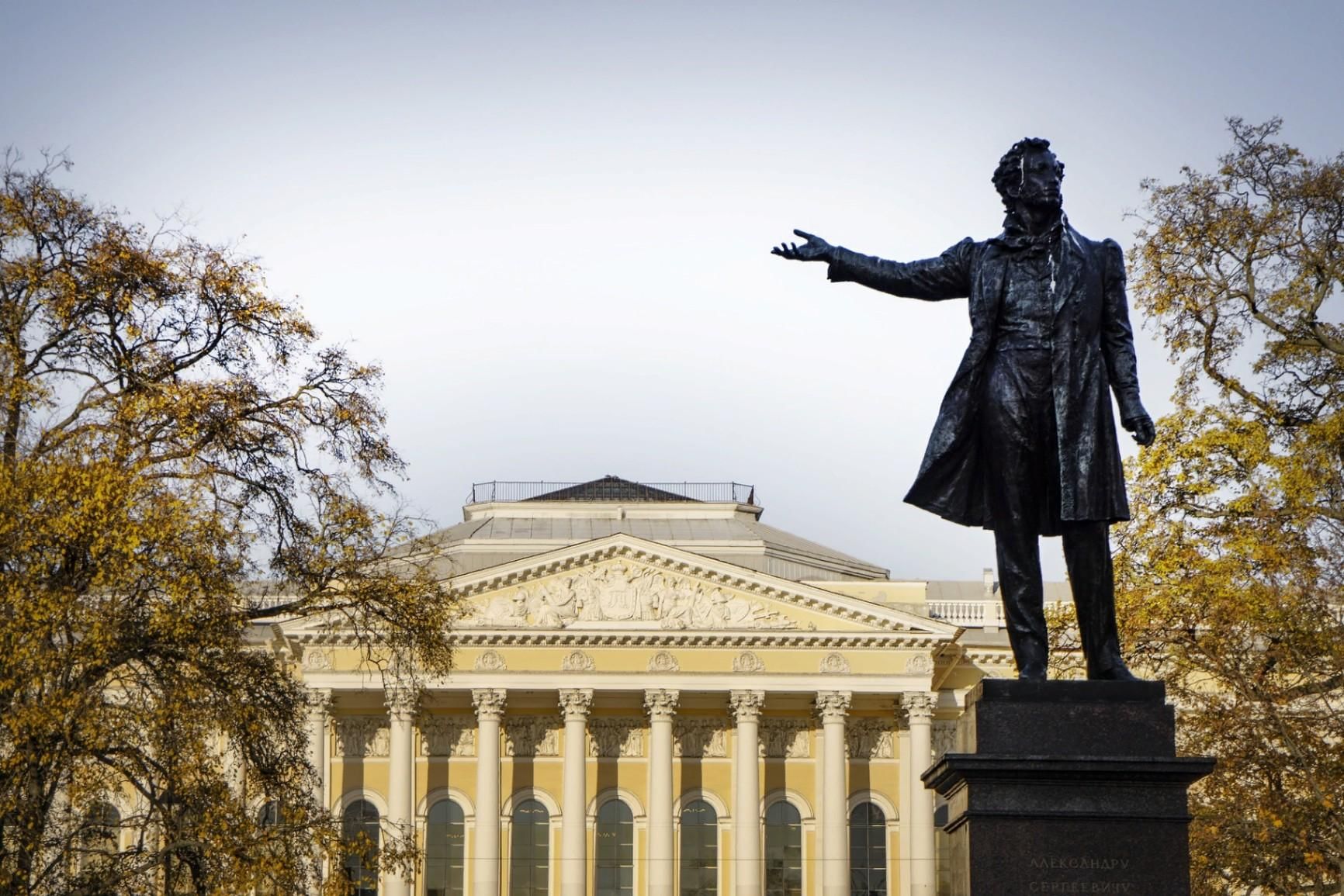 а с пушкин в санкт петербурге