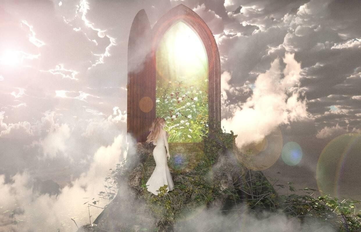 Врата Эдемского сада. Дверь в другую реальность. Рай Небесный. Дверь в рай.