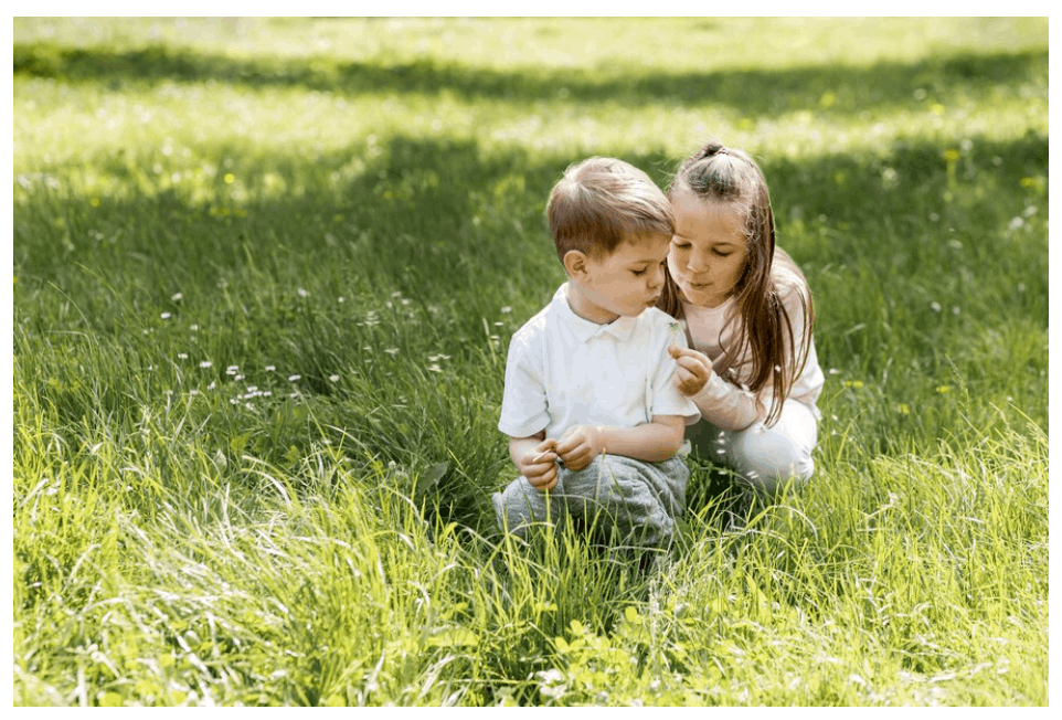 Модная детская одежда. Kids page 2. Модная детская одежда. Kids page 2. Мальчик с мячом.