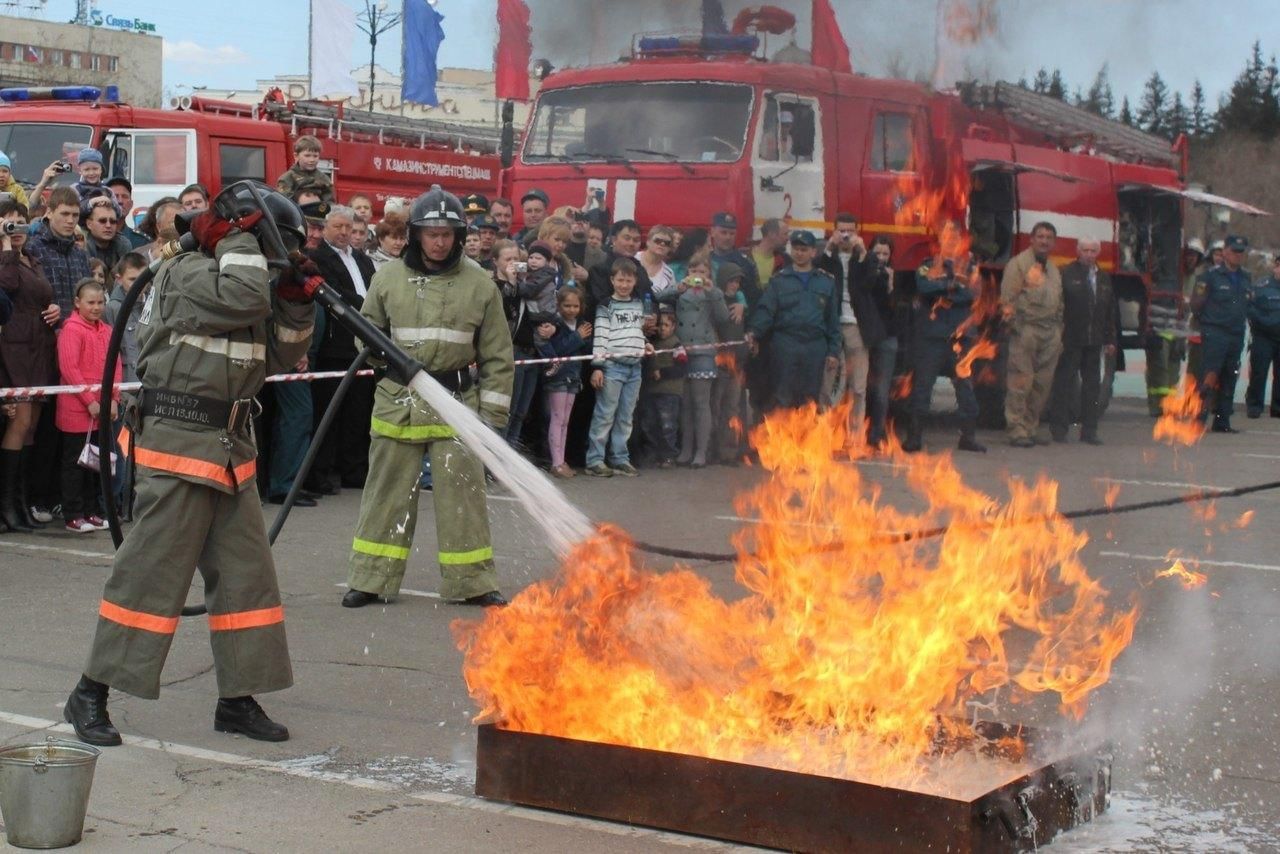 С днем пожарной охраны