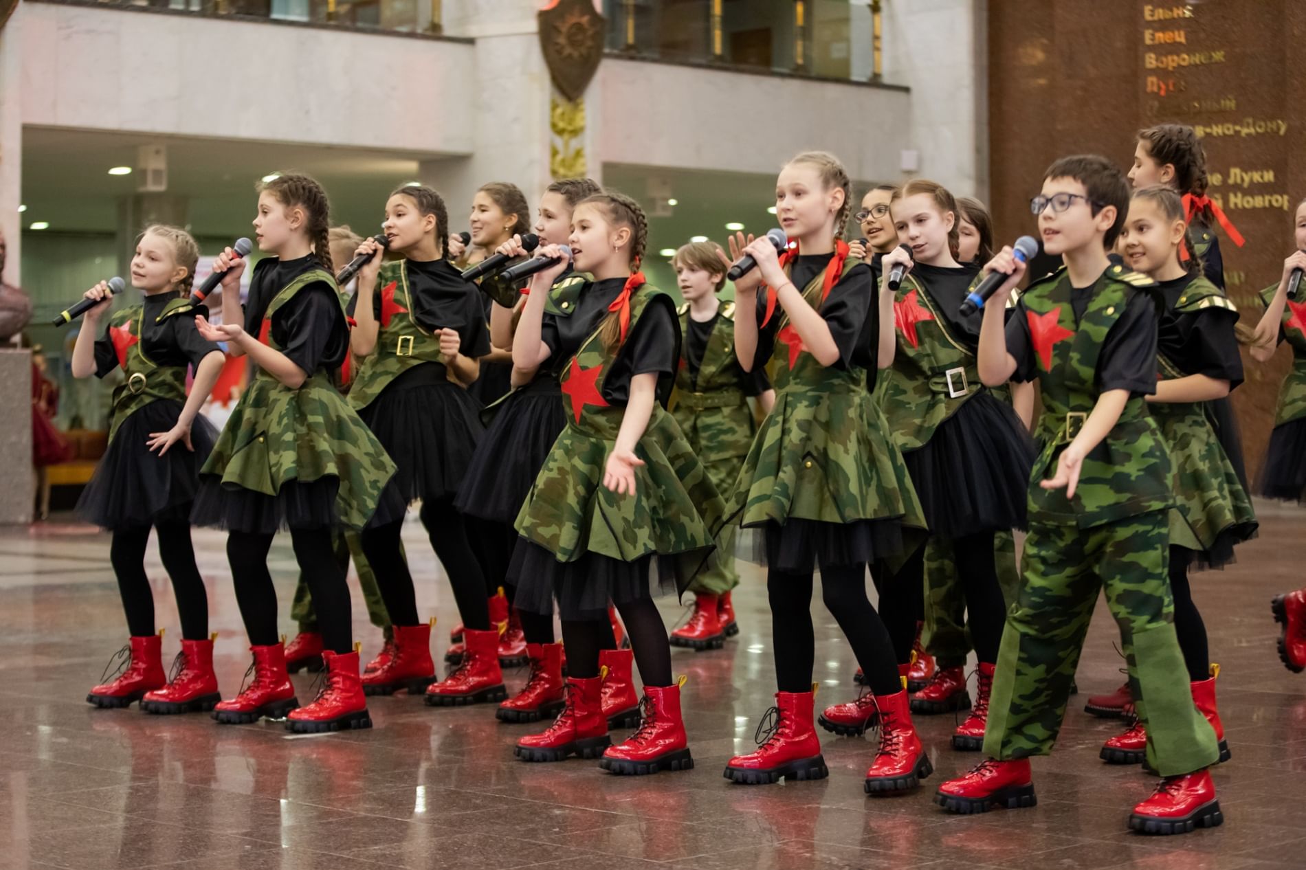 Детско юношеский фестиваль. Музыкальный театр Домисолька в Москве. Домисолька Щербинка. Концерты для детей в Москве. Домисолька концерт.