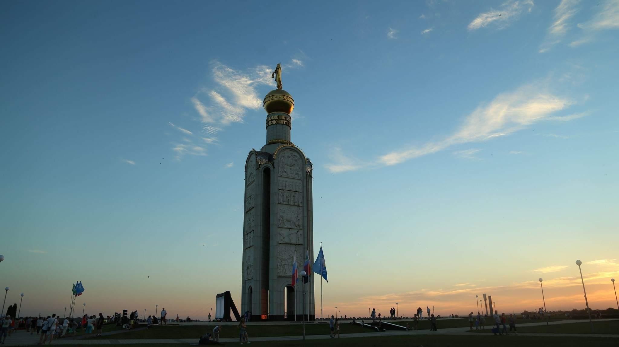 Памятник в Прохоровке звонница