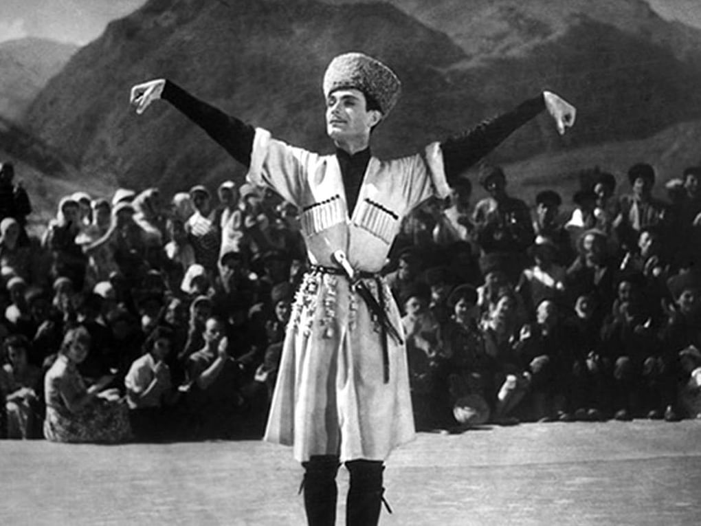 Махмуд Эсамбаев в музыкальном фильме Тофика Таги-Заде «Я буду танцевать» (1962)