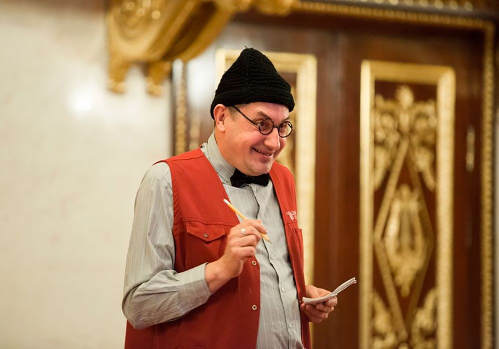 Билетер театра