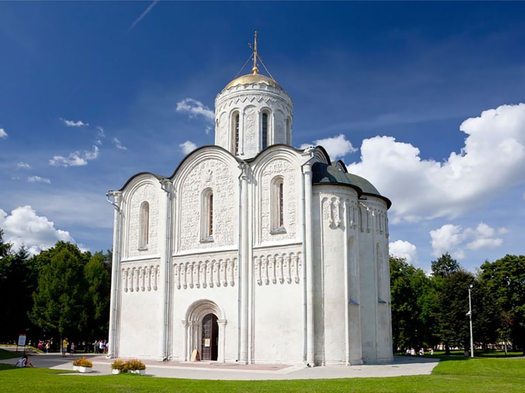 Дмитриевский собор, Владимир. Фотография: Наталья Волкова / фотобанк «Лори»