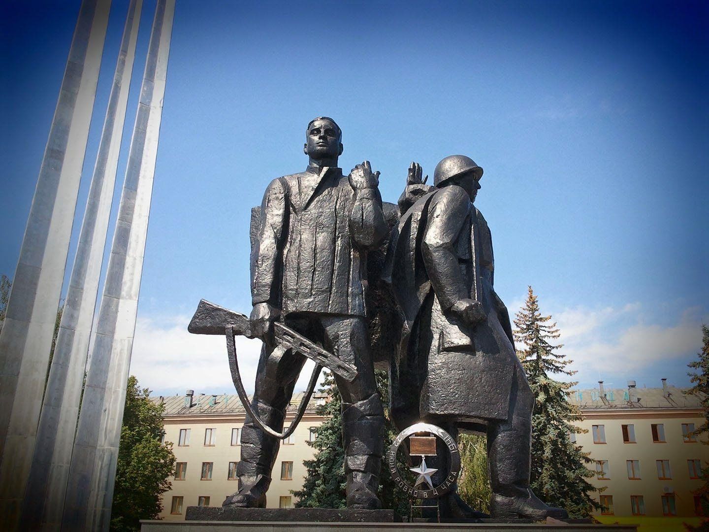 Площадь победы тула