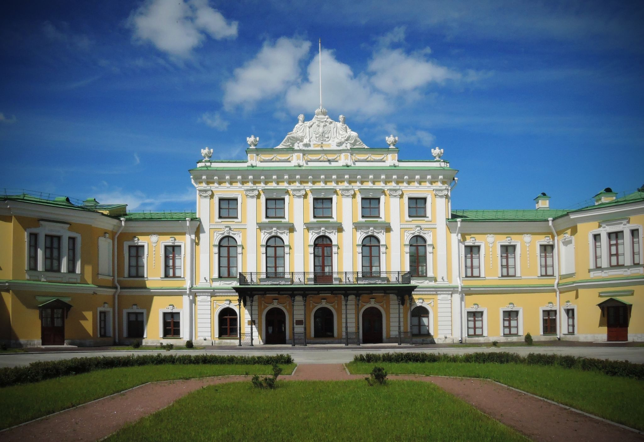 императорский дворец в твери