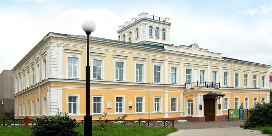 Основное изображение для учреждения Музей имени М.А. Врубеля — Генерал-губернаторский дворец