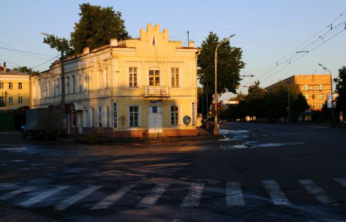 Дома в орле фото. Город орёл, улица Московская.. Орел ул Московская 44. Старо Московская улица Орел. Ул Орловская Орел.