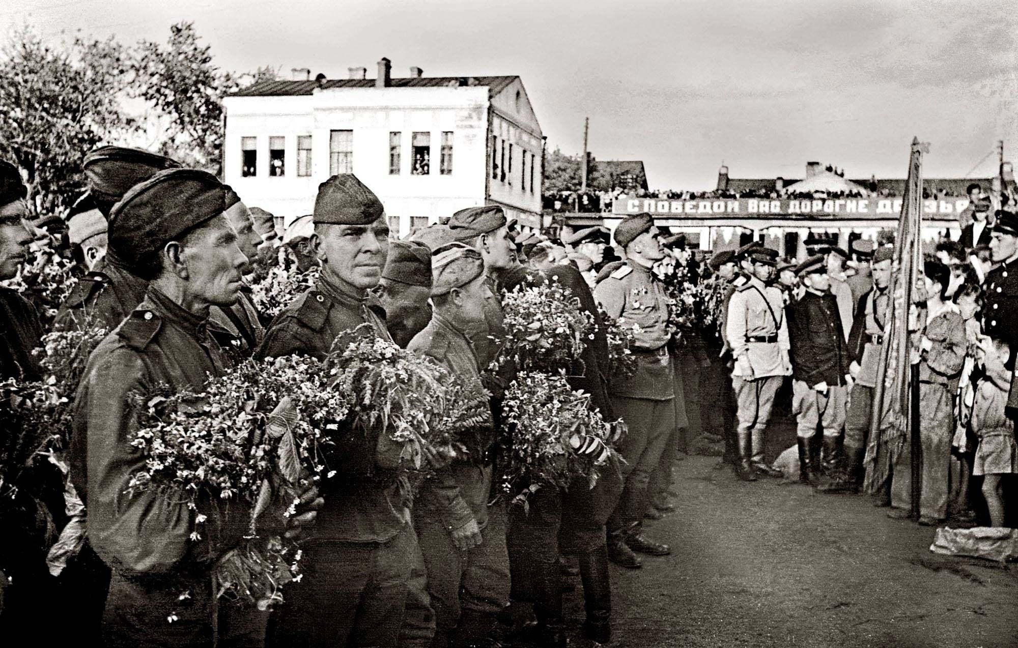 фото день победы военные