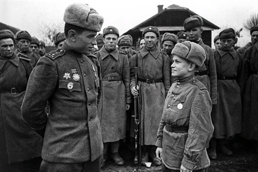 В 1943 году молодого. Сыны полка Великой Отечественной войны. Сын полка ВОВ. ВОВ 1941-1945 сыны полка.