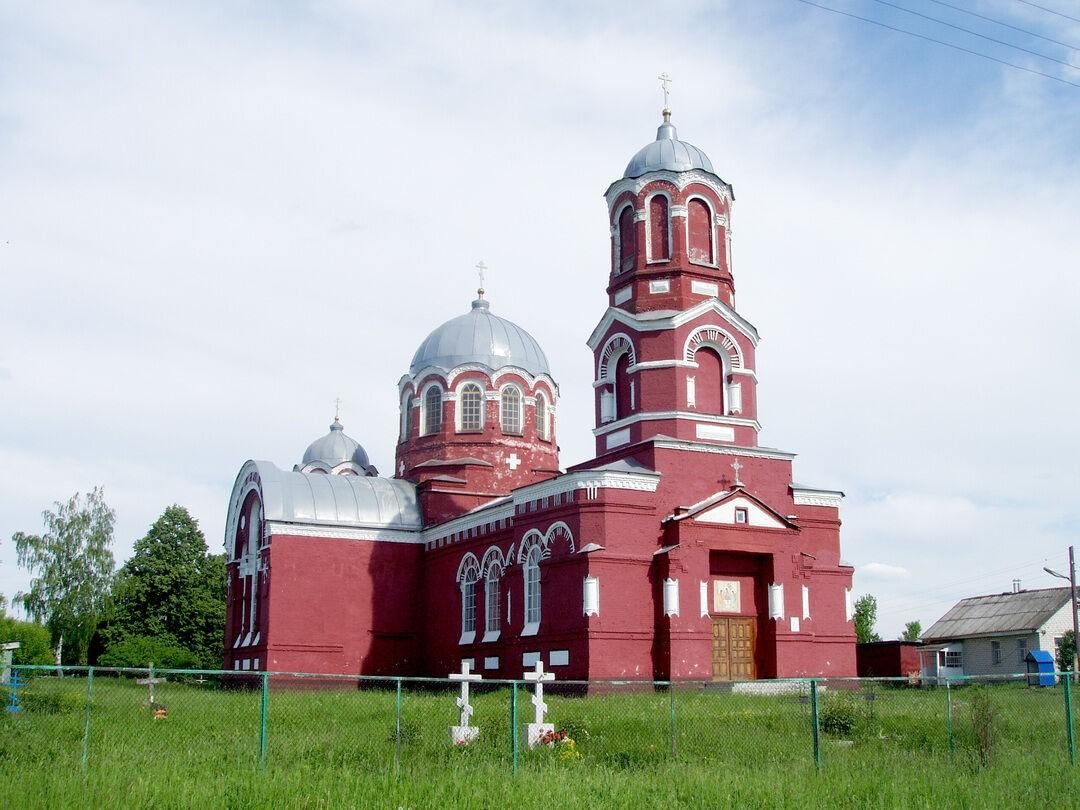 Второго село. Поныри Троицкий храм. Храм в Понырях Курской области. Храм 2 Поныри Курская область. Поныри 2 Курская область Троицкий храм.