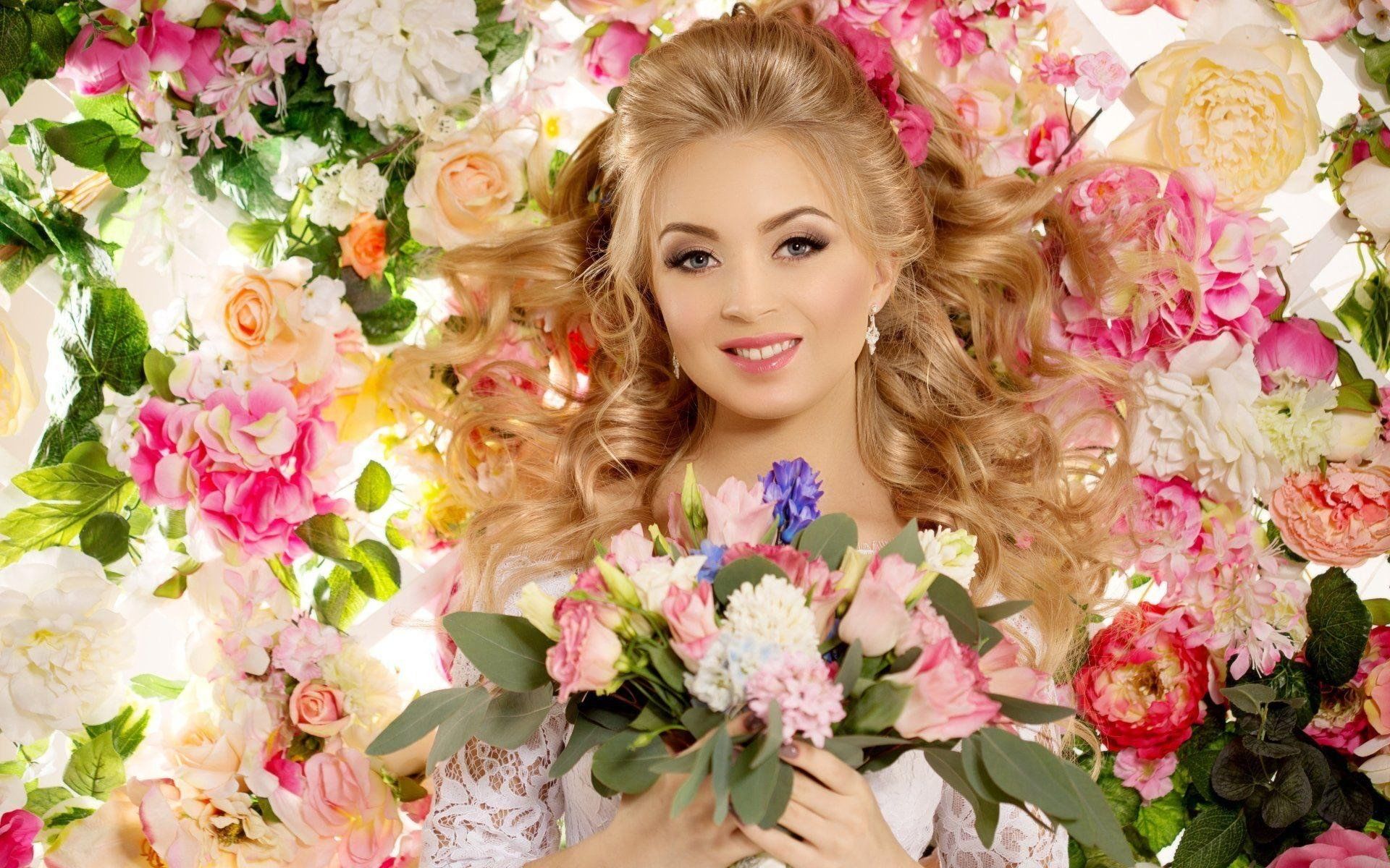 Открытки фото девушек